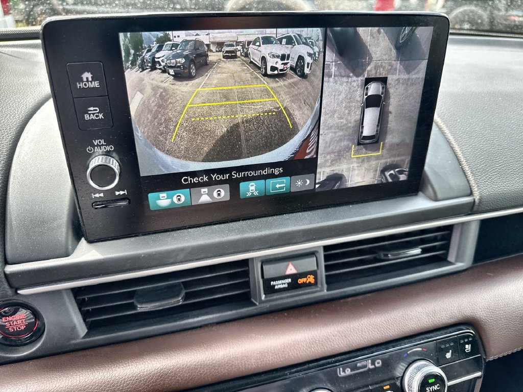 Used 2025 Honda Pilot Elite image 29