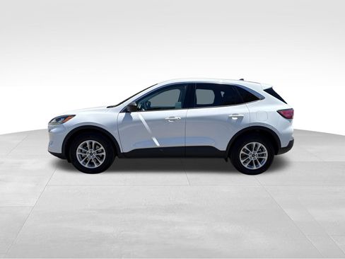 Certified 2022 Ford Escape SE AWD/4WD image 2