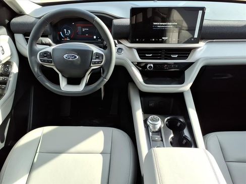 New 2026 Ford Explorer Active w/ Active Comfort Package AWD/4WD image 16