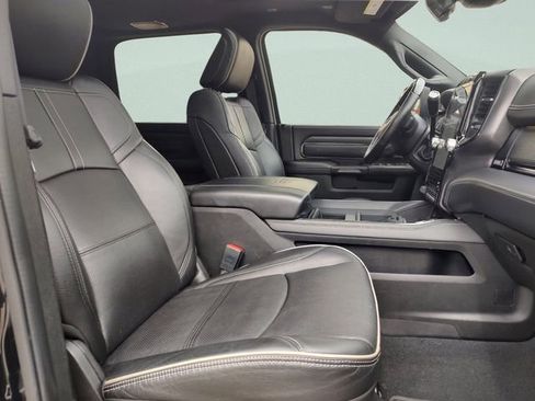 Used 2022 RAM 2500 Limited AWD/4WD image 31
