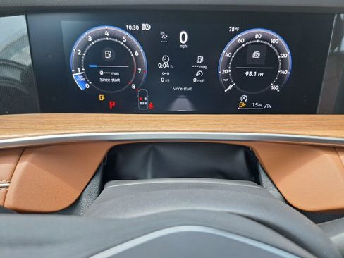 New 2026 Volkswagen Tiguan SEL R-Line AWD/4WD image 12