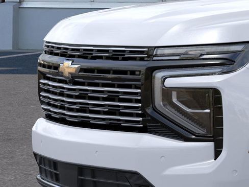 New 2026 Chevrolet Suburban High Country image 13