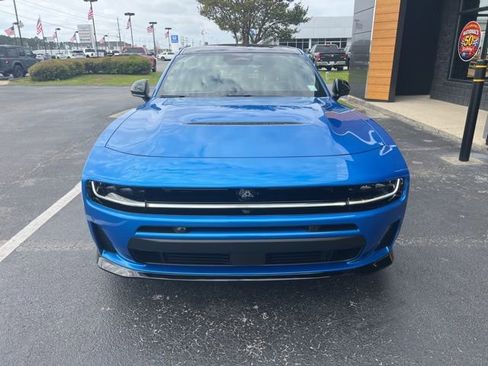 New 2026 Dodge Charger R/T AWD/4WD image 3