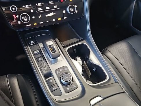 Used 2024 INFINITI QX60 Luxe image 36