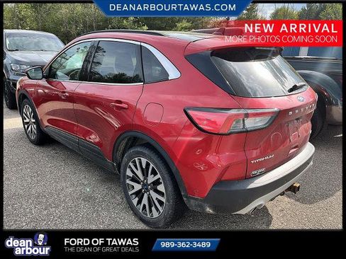 Certified 2020 Ford Escape Titanium AWD/4WD image 4