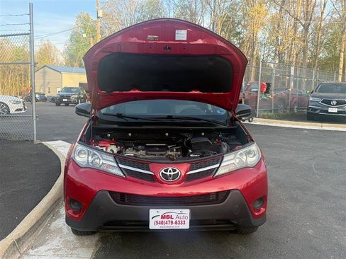 Used 2015 Toyota RAV4 LE image 33