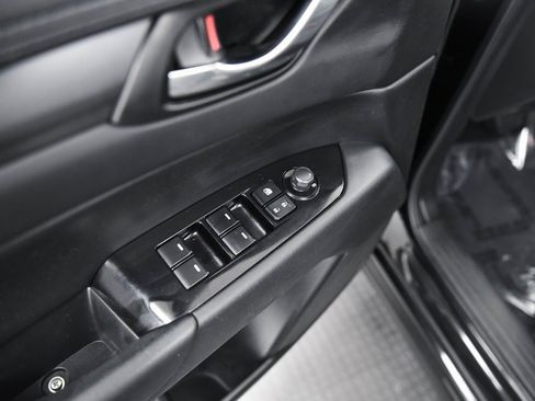 Used 2021 MAZDA CX-5 Touring image 10