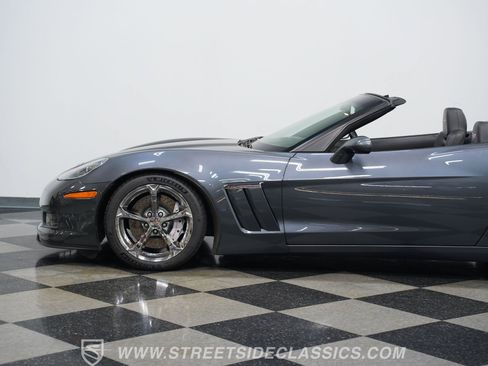Used 2012 Chevrolet Corvette Grand Sport w/ 3LT Preferred Equipment Group RWD image 21