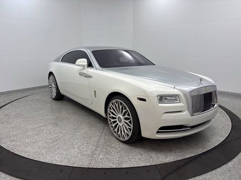 Used 2016 Rolls-Royce Wraith image 21