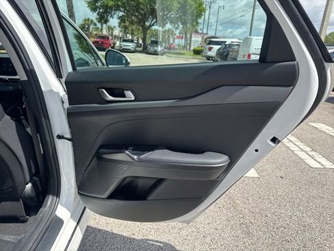 Used 2025 Kia K5 LXS FWD image 18