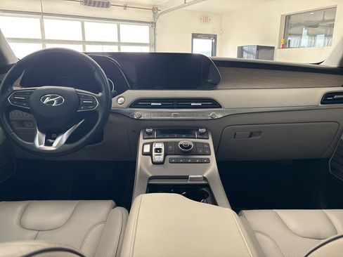 Used 2022 Hyundai Palisade Calligraphy FWD image 18