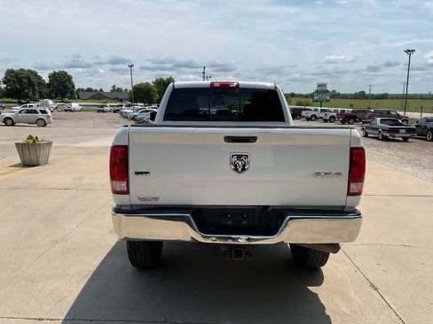 Used 2015 RAM 2500 SLT AWD/4WD image 8