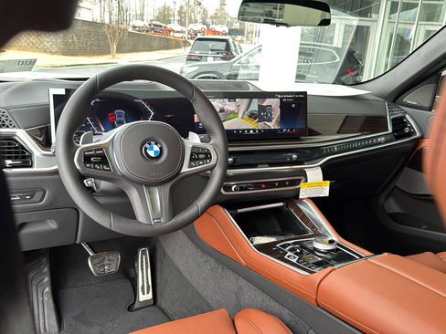 New 2026 BMW X6 xDrive40i w/ Executive Package image 15