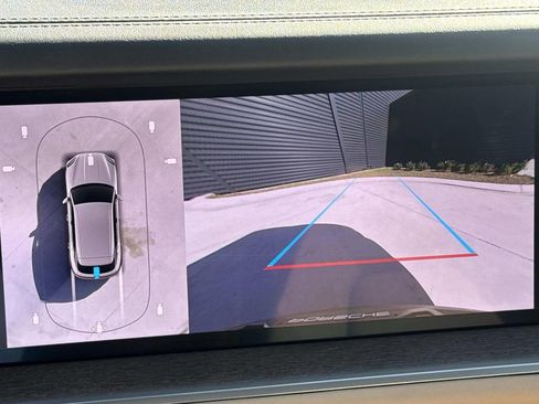 Used 2024 Porsche Cayenne image 26