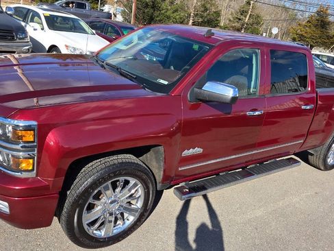 Used 2014 Chevrolet Silverado 1500 High Country w/ High Country Premium Package image 4