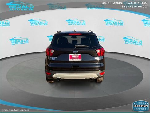 Used 2019 Ford Escape SEL image 4