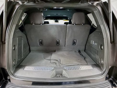 Used 2024 Chevrolet Tahoe RST w/ Sport Performance Package AWD/4WD image 28