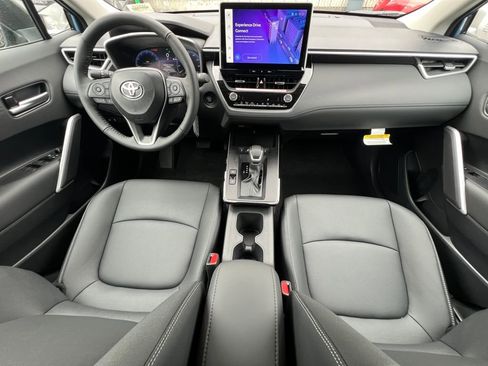 New 2026 Toyota Corolla Cross XLE image 19