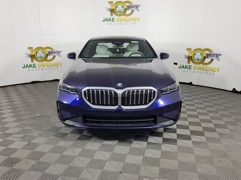 New 2026 BMW 530i xDrive AWD/4WD image 2