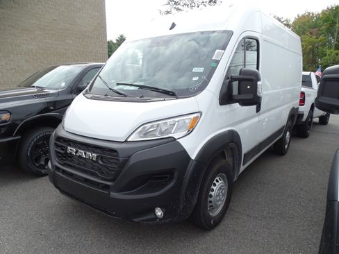 New 2025 RAM ProMaster 1500 w/ Premium Convenience Group image 1
