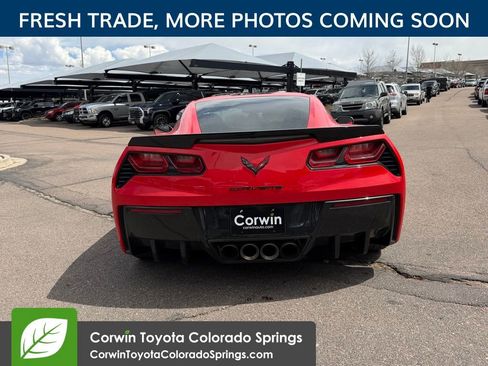 Used 2018 Chevrolet Corvette Stingray Coupe RWD image 7