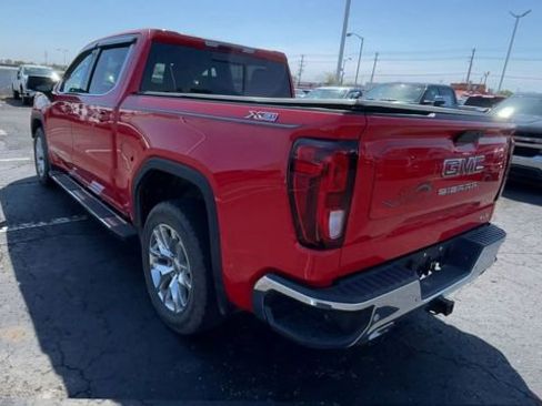 Used 2020 GMC Sierra 1500 SLE w/ SLE Value Package image 8