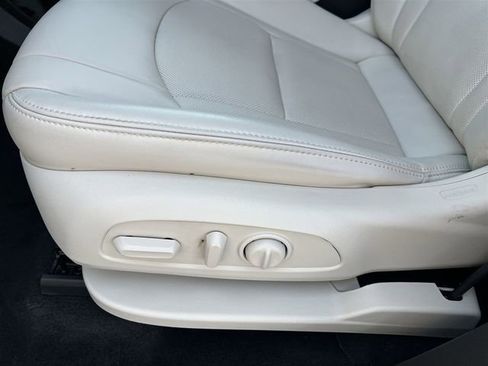 Certified 2023 Buick Enclave Essence w/ Experience Buick Package FWD image 14