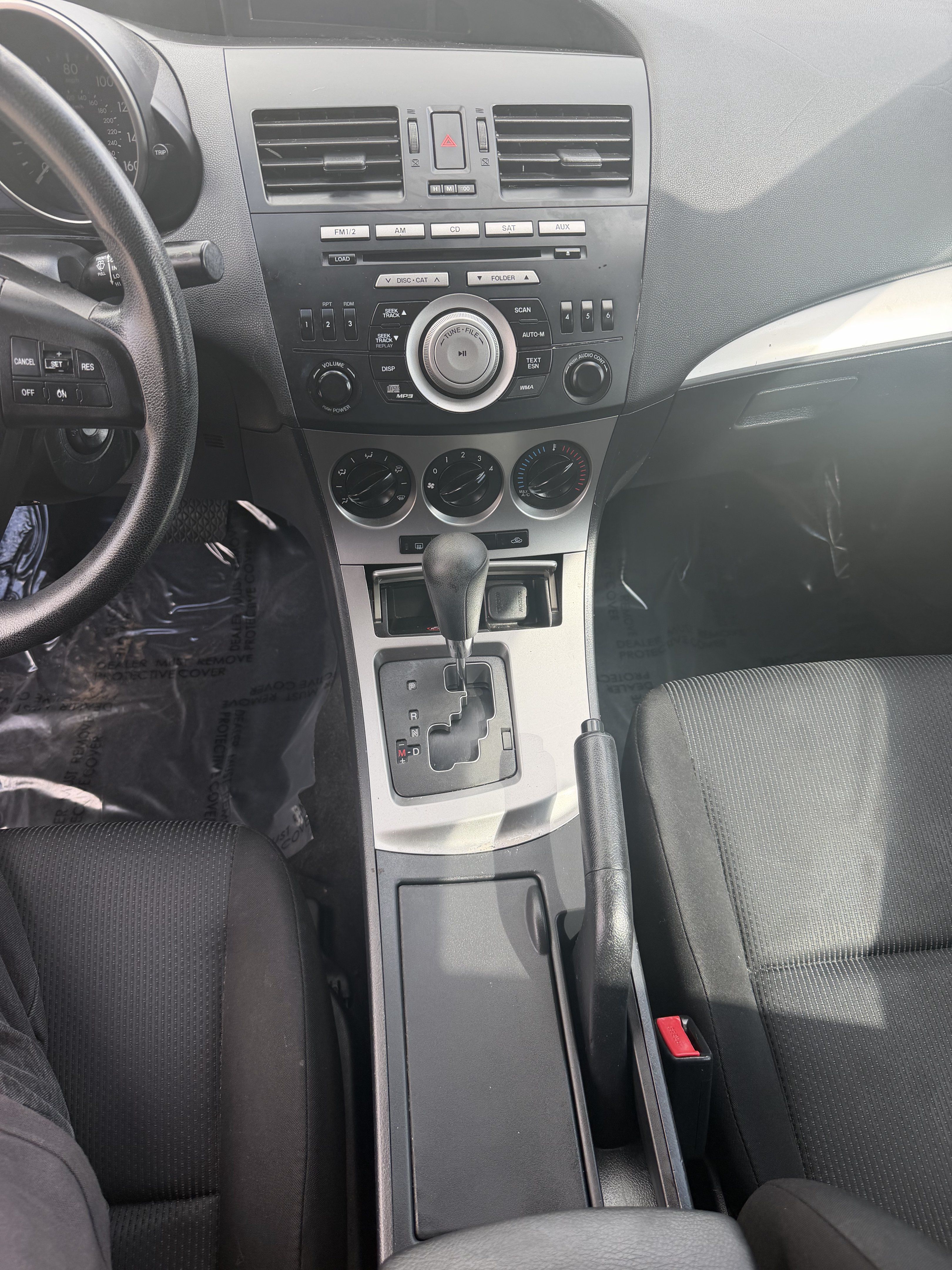 Used 2011 MAZDA MAZDA3 i Touring FWD image 21