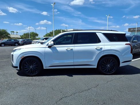 Certified 2024 Hyundai Palisade Calligraphy AWD/4WD image 2