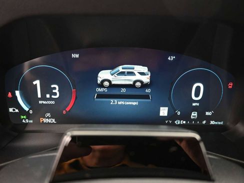 New 2026 Ford Explorer Platinum image 31