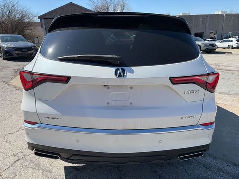 Used 2023 Acura MDX SH-AWD w/ Technology Package image 6