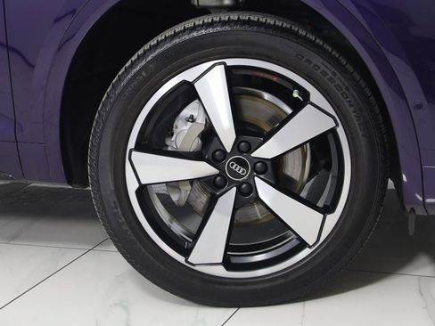 Used 2023 Audi Q5 2.0T Prestige image 16