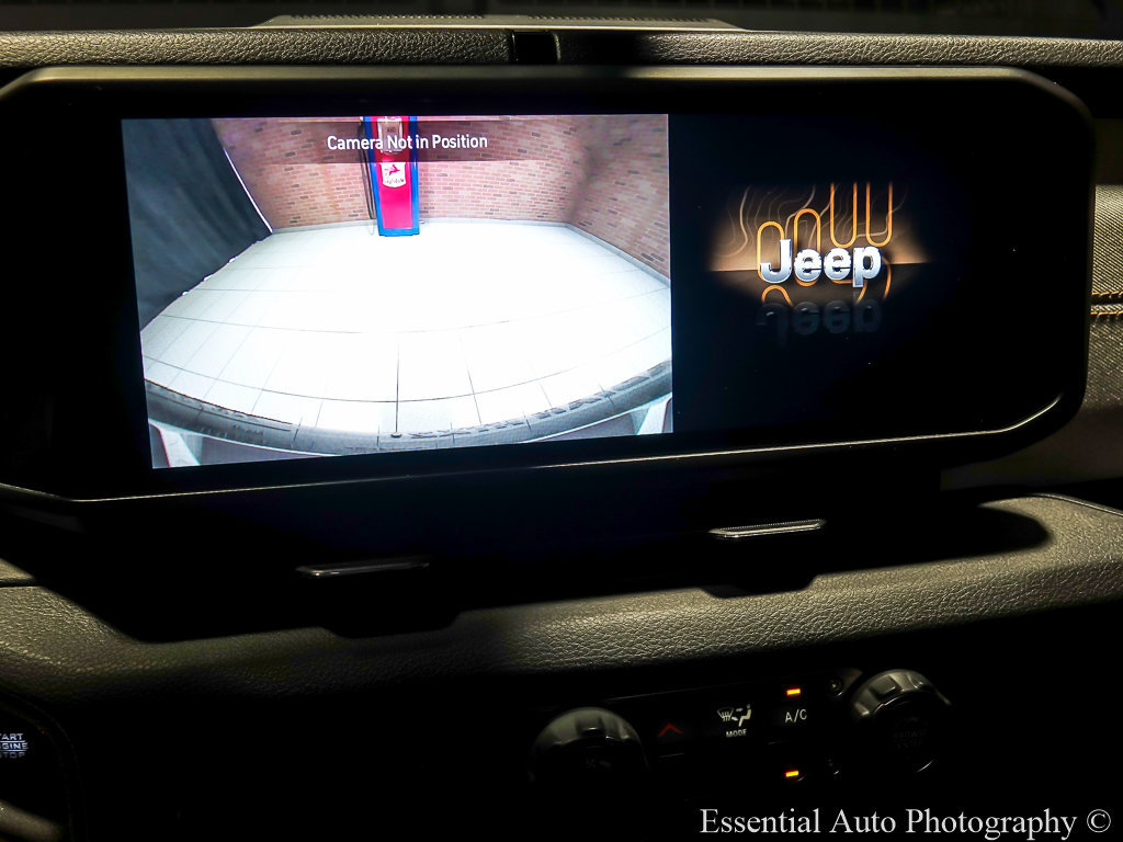 Used 2024 Jeep Wrangler Sport AWD/4WD image 19