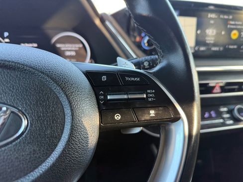 Used 2021 Hyundai Sonata Limited image 18