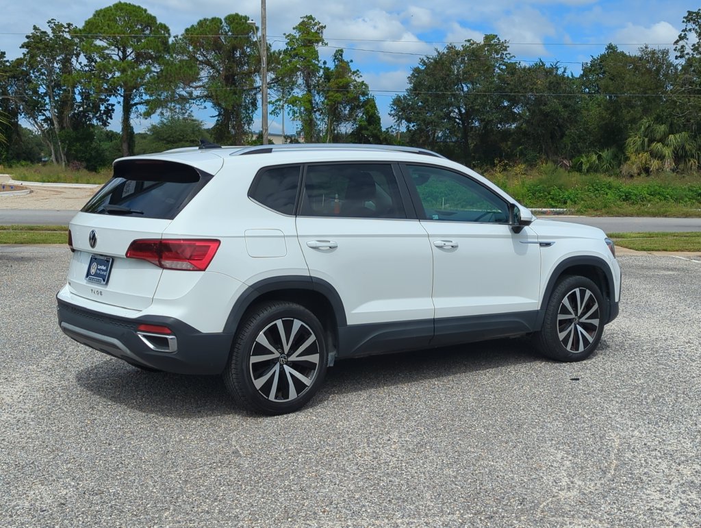 Used 2023 Volkswagen Taos SE FWD image 7