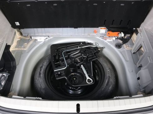 Used 2010 Toyota Prius FWD image 38