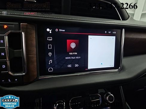 Used 2024 GMC Yukon Denali Ultimate AWD/4WD image 13