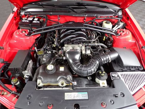 Used 2006 Ford Mustang GT Premium RWD image 35