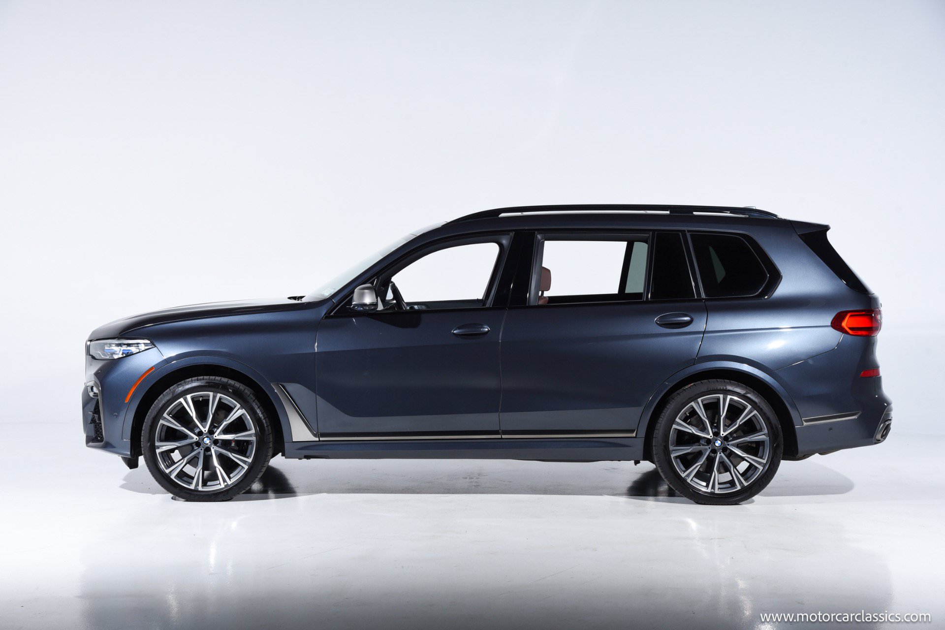 Used 2021 BMW X7 M50i AWD/4WD image 7