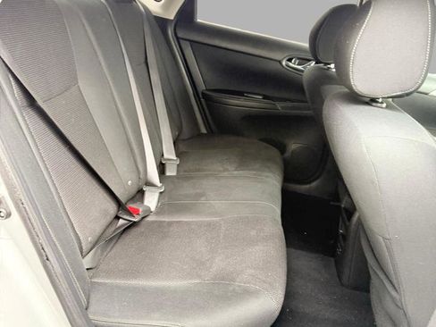 Used 2019 Nissan Sentra S w/ Appearance Package image 28