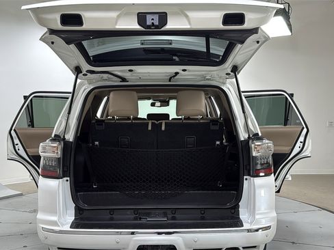 Used 2022 Toyota 4Runner Limited image 16
