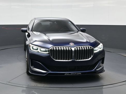 Used 2022 BMW ALPINA B7 xDrive AWD/4WD image 2