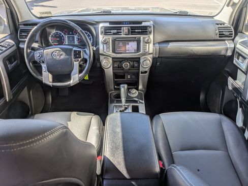 Used 2018 Toyota 4Runner SR5 Premium AWD/4WD image 30