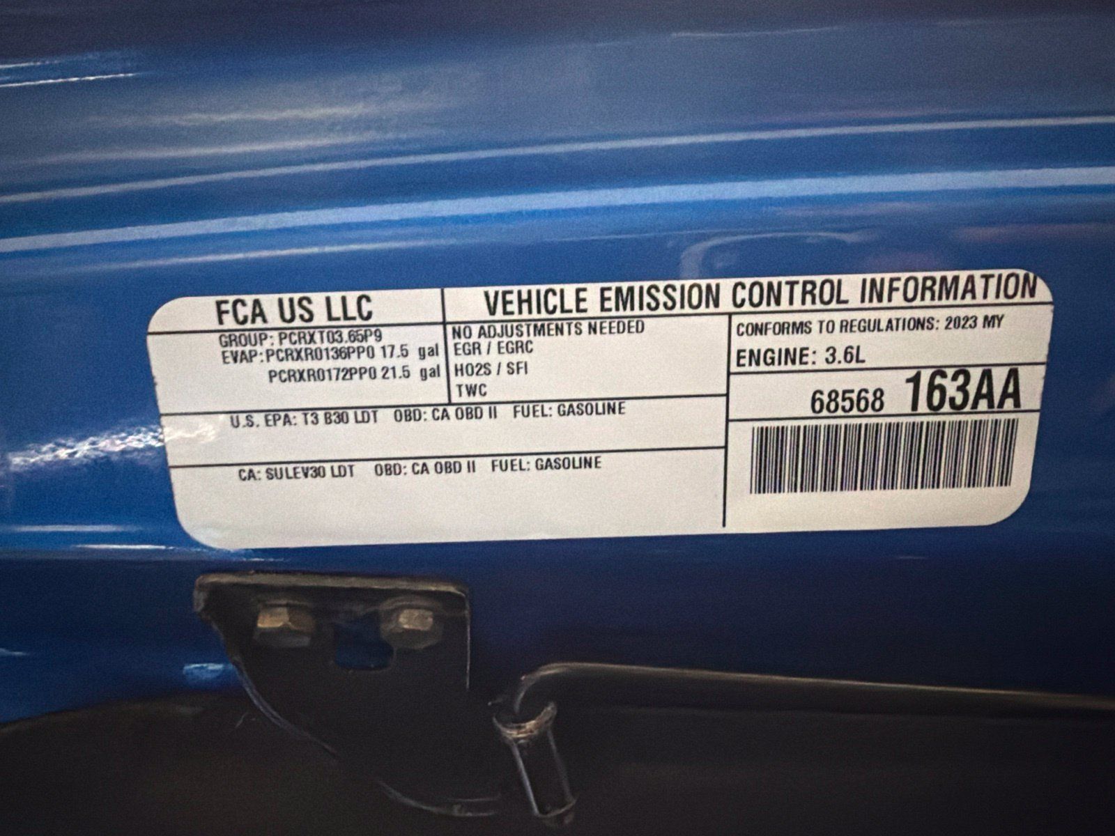 Used 2023 Jeep Wrangler Unlimited Sahara AWD/4WD image 37