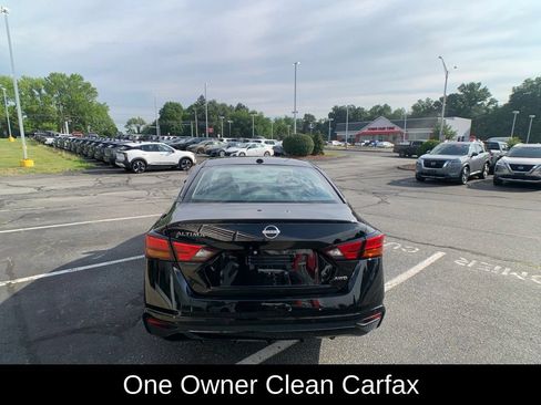 Used 2025 Nissan Altima 2.5 SV AWD/4WD image 4