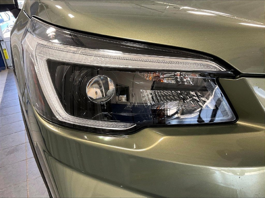 Used 2021 Subaru Forester Limited AWD/4WD image 34