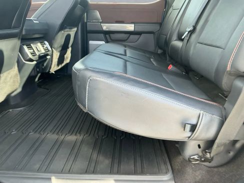 Used 2022 Ford F150 Lariat w/ Max Trailer Tow Package image 14