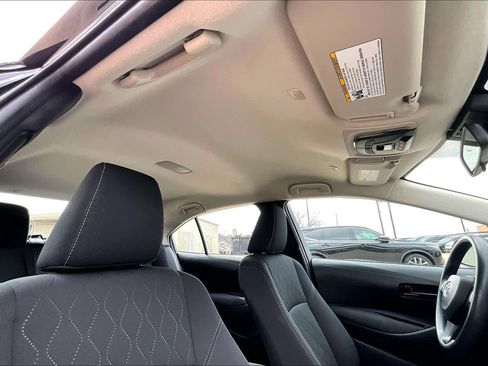Used 2024 Toyota Corolla LE image 14