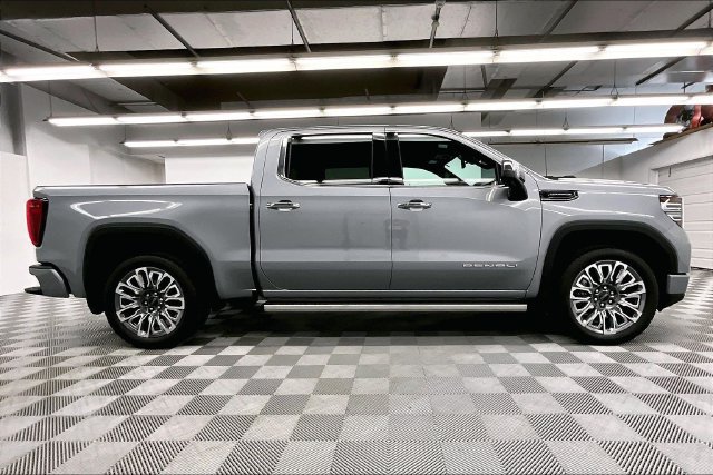 Used 2024 GMC Sierra 1500 Denali Ultimate AWD/4WD image 16