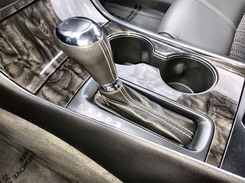 Used 2014 Chevrolet Impala LT image 18